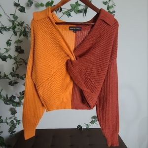 ALMOST FAMOUS Two Tone Crop Sweater